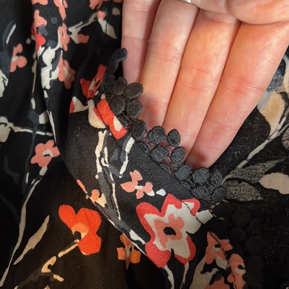 Band of Gypsies : Black Floral Mini - Small - Picture 11 of 11